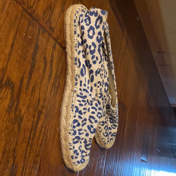 Leopard - Picture 3 of 3